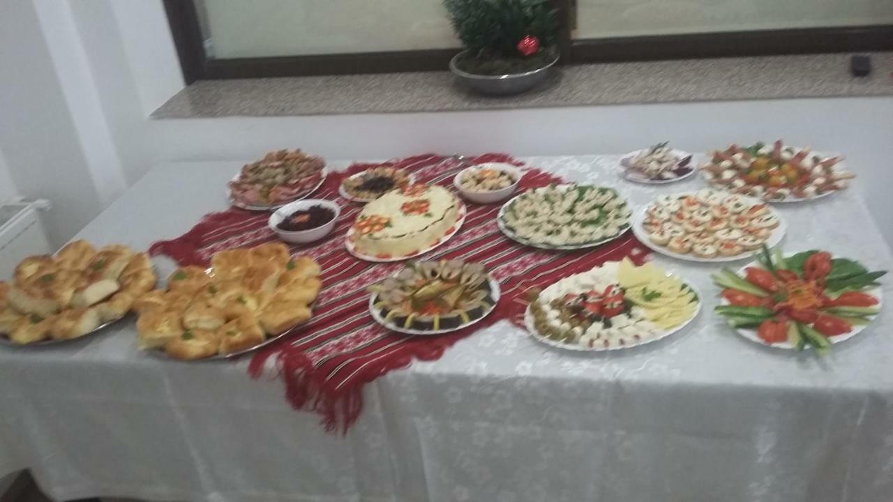 Pensiunea Poiana Soarelui Brates Dış mekan fotoğraf