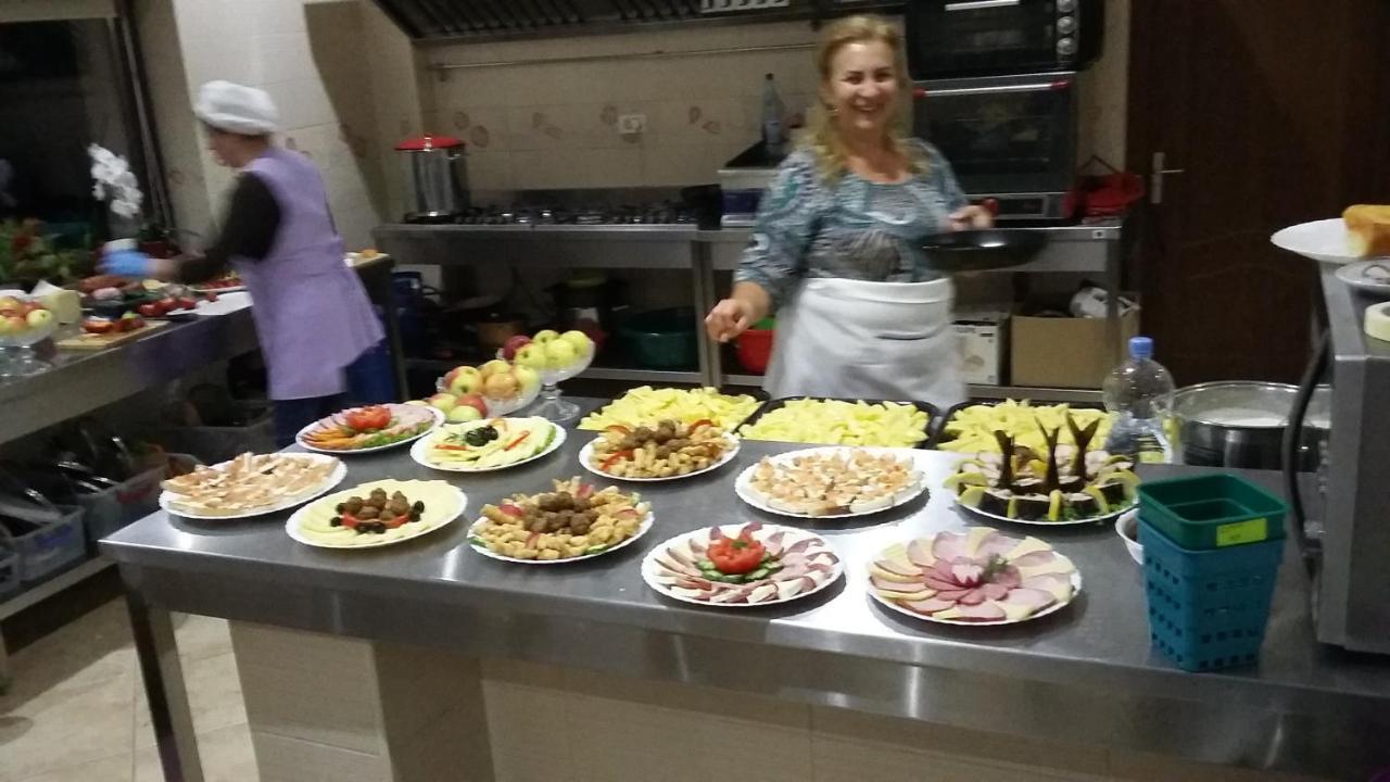 Pensiunea Poiana Soarelui Brates Dış mekan fotoğraf